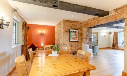 9 Bed in Nether Stowey 7