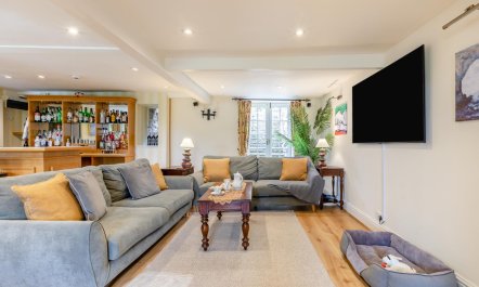 9 Bed in Nether Stowey 2