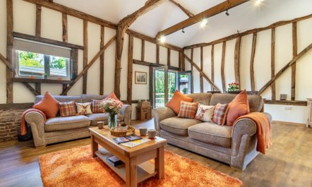 2 Bed in All Saints South Elmham 3