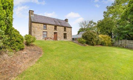 4 Bed in Donegal Town