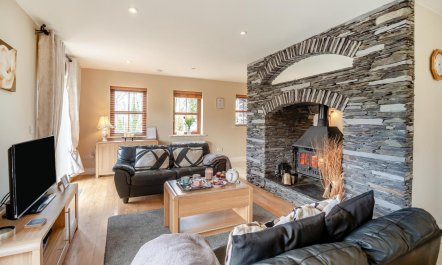 4 Bed in Killarney 6