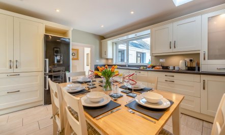 3 Bed in St. Dogmaels 2