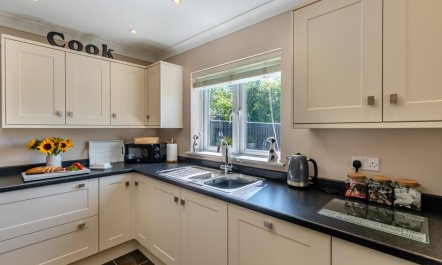 5 Bed in Wolfscastle 9