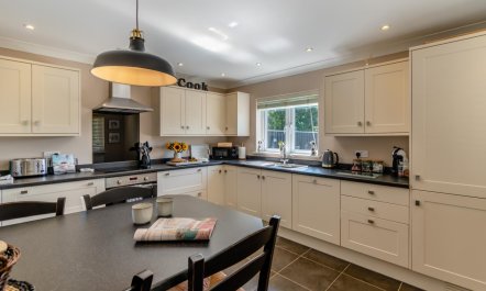 5 Bed in Wolfscastle 2