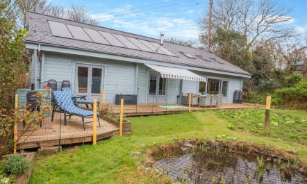 4 Bed in Perranporth 9