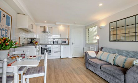 1 Bed in Putsborough 8