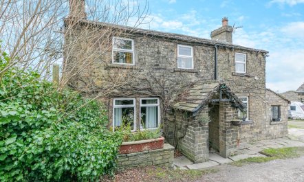 3 Bed in Huddersfield