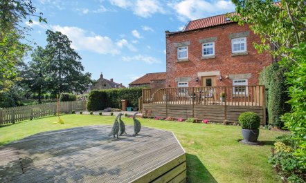 2 Bed in Pickering