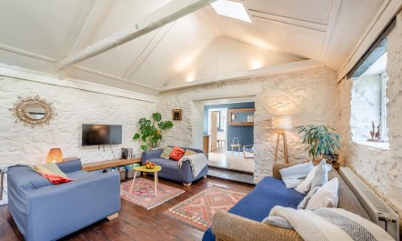 4 Bed in Black Torrington 3