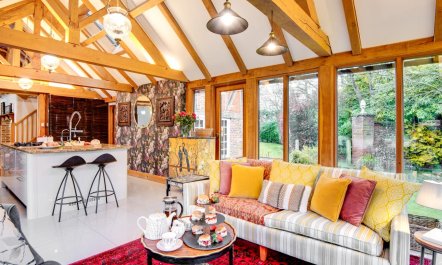 7 Bed in Petham 2