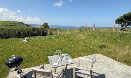 1 Bed in Abbotsham