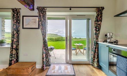 1 Bed in Abbotsham 8