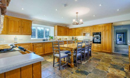 6 Bed in Largs 6