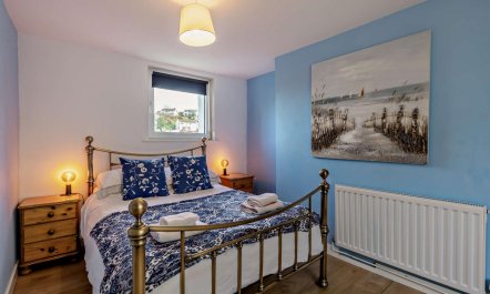2 Bed in Brixham 4