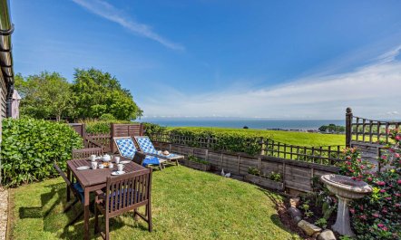3 Bed in Blue Anchor 8