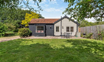 3 Bed in Sweffling 2