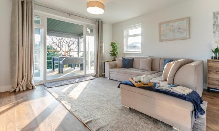 3 Bed in Praa Sands 7