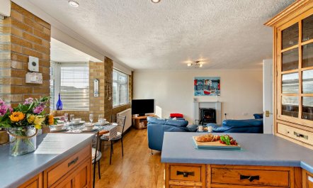 3 Bed in Saundersfoot 1