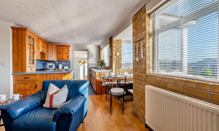 3 Bed in Saundersfoot 3