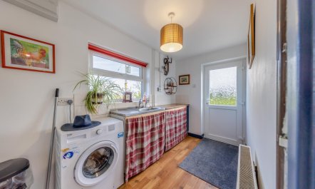 3 Bed in Llanrhystud 9