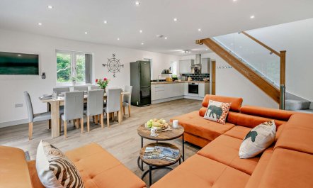 4 Bed in Retorrick Mill 5