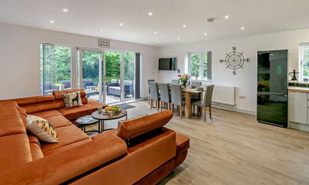 4 Bed in Retorrick Mill 4