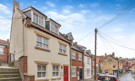 3 Bed in Whitby