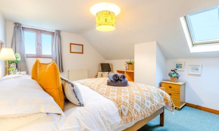 3 Bed in East Chilla 3