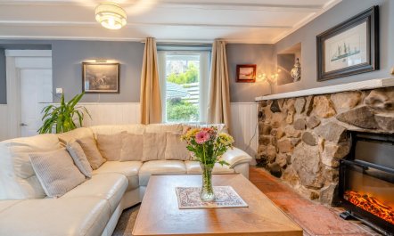 1 Bed in Newton Of Falkland 3