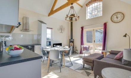 3 Bed in Bramfield 1