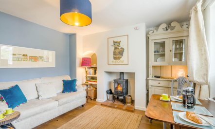 1 Bed in Holt 9