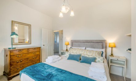 1 Bed in Holt 3