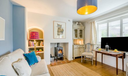1 Bed in Holt 7