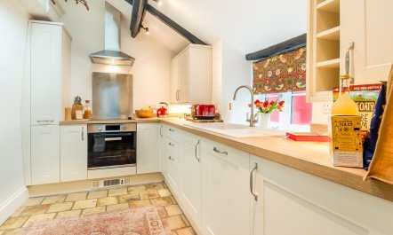 3 Bed in East Runton 2