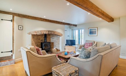 3 Bed in Cockthorpe 7