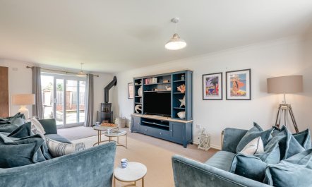 4 Bed in Seahouses 1