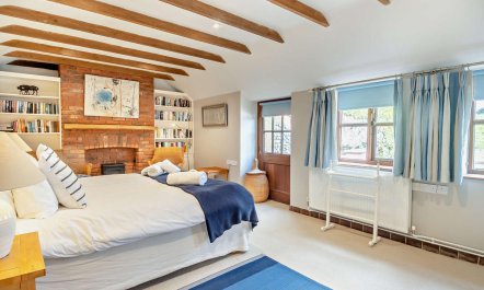 4 Bed in Letheringsett 9