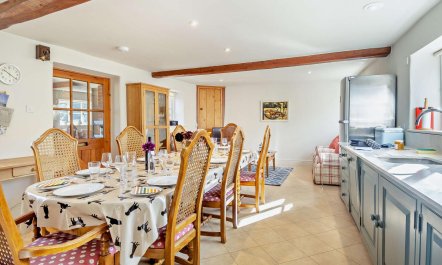 4 Bed in Letheringsett 8