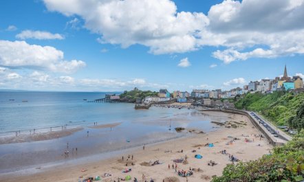 2 Bed in Tenby