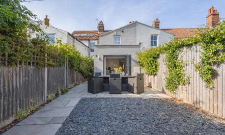 4 Bed in Southwold 3