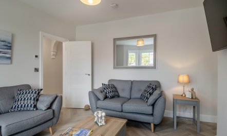 4 Bed in Southwold 2