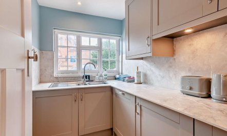 4 Bed in Whitstable 7