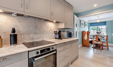 4 Bed in Whitstable 6