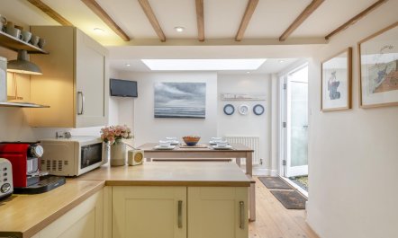 3 Bed in Appledore 8