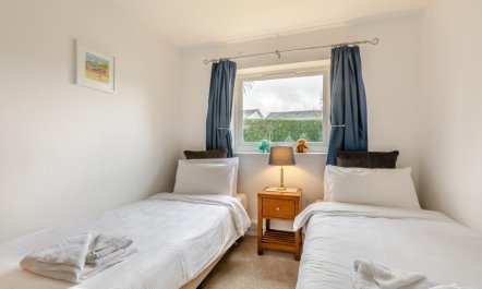 2 Bed in Brixham 5