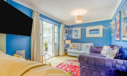 4 Bed in Wool 9