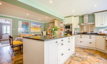 4 Bed in Wool 2