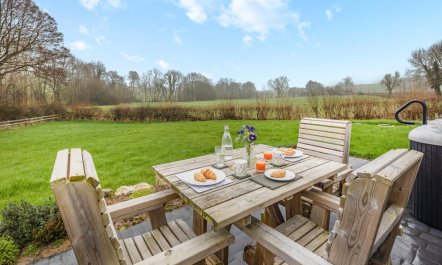 1 Bed in Llanfyllin 1