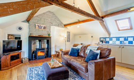 1 Bed in Port Mulgrave