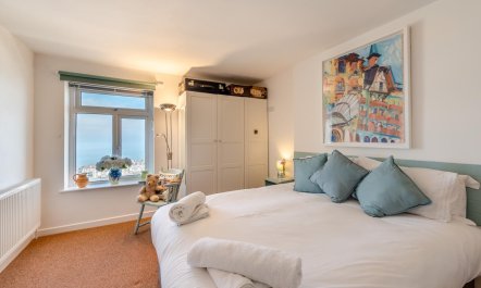 2 Bed in Ilfracombe 3